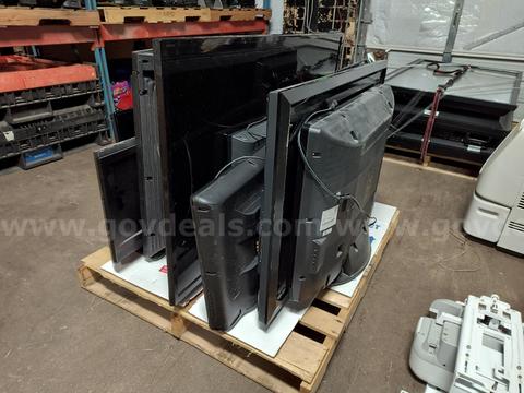 Pallet Lot of 11 Flat Screen Televisions - TESTED / WORKING (Lot 877)
