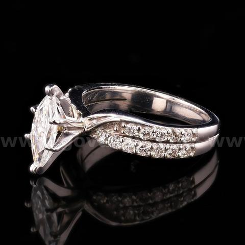 MARQUIS DIAMOND RING