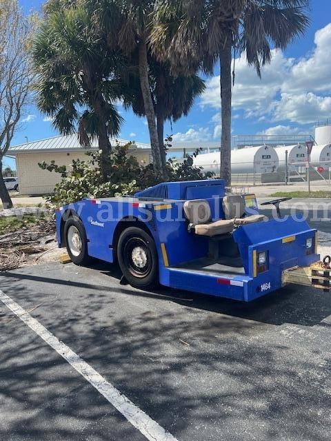 2000 FMC B350 Aircraft Tow Tractor