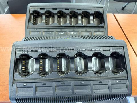 Lot of (2) Motorola WPLN4121BR Multi-Radio Charger WPLN4121