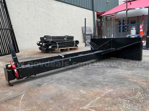 NEVER USED 2026 TELESCOPIC BOOM ATTACHMENT FOR SKID STEER MAX LENGTH 131in