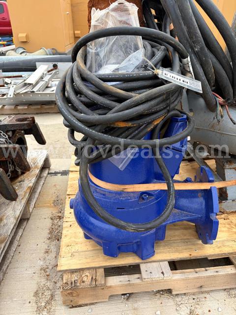 ABS Sulzer XFP150E-CB1.7-PE75/4 Pump