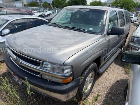 2003 Chevrolet Suburban 1500 4WD