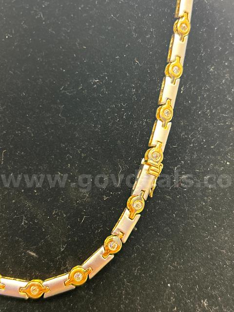 UNIQUE! Lays Flat! 16” Special Link CZ Necklace. FREE SHIPPING W/BUY IT NOW!!