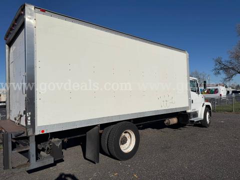 2001 Freightliner FL60 Box Truck
