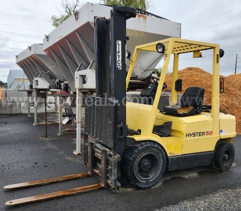 1997 Hyster Propane (LPG) Forklift