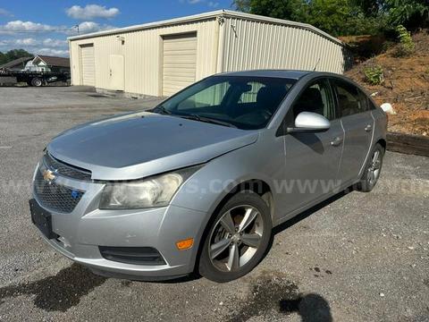 2012 Chevrolet Cruze NO RESERVE SELLING TO THE HIGHEST BIDDER!!!!!