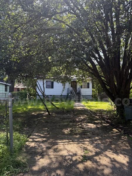 1105 Craft St
