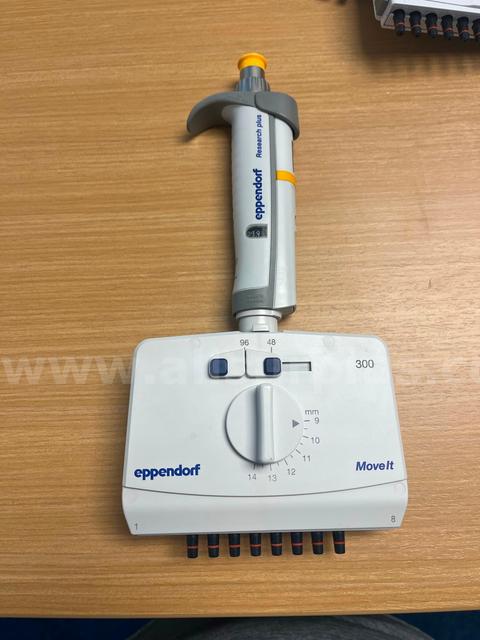Eppendorf MoveIt 8 channel Pipette. 300uL