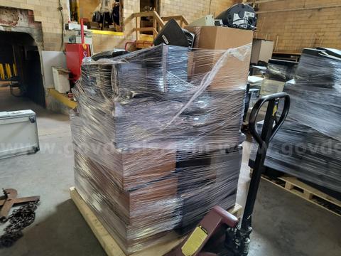 Pallet Lot of Speakers & Stereo Equipment - LOT 902