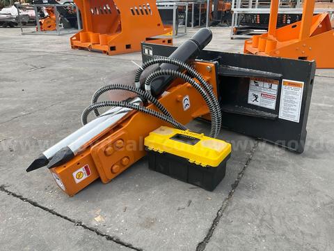 UNUSED 2025 HYDRAULIC BREAKER MODEL SHB-11-53D ATTACHMENT FOR SKID STEER