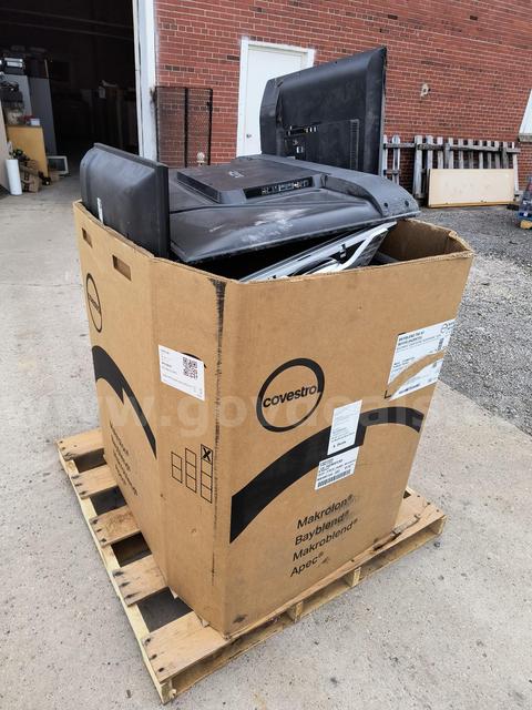 Pallet Bin of Approx 27 Flat Screen Televisions - SCRAP (Lot 905)