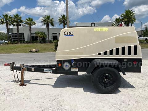 2017 DOOSAN INFRACORE PORTABLE AIR COMPRESSOR MODEL C185WDZ-T4F, DEUTZ DIESEL