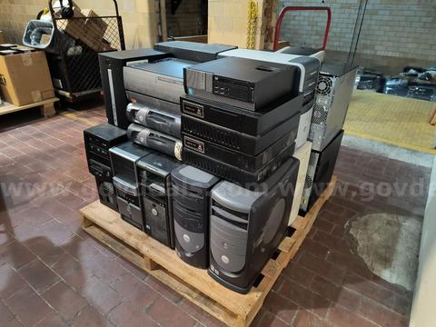 Pallet of 26 Assorted Scrap Desktop Computers - LOT 911