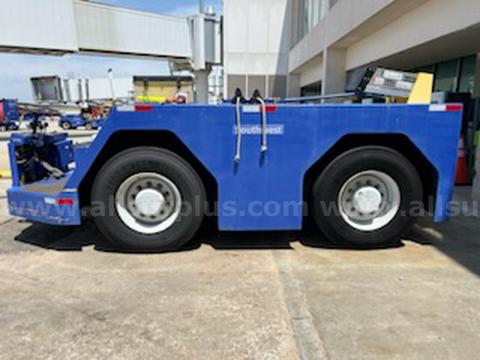 2000 TUG GT35A Aircraft Tow Tractor