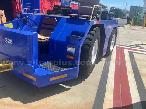 1983 Stewart & Stevenson GT28 Aircraft Tow Tractor