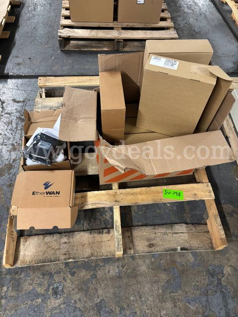 1 Pallet of Cradlepoint AER Series Routers & EtherWAN Media Converters (PICK‑UP ONLY)