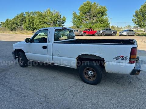 2002 Chevrolet Silverado 1500 LS Long Bed 4WD