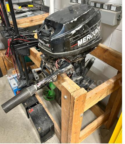 1991 Mercury 9.9 HP 2-Stroke Motor and 3 Gallon Gas Tank