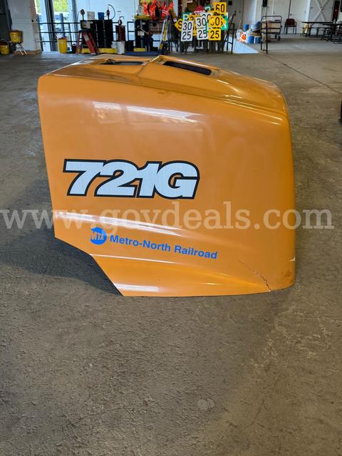 Case Loader 721G Hood only