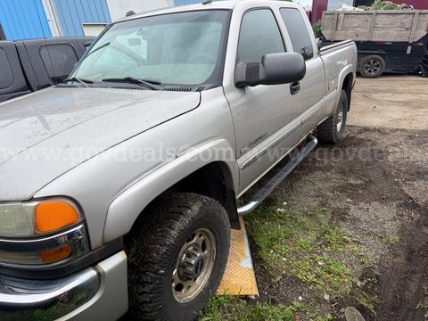 2004 GMC Sierra 2500HD