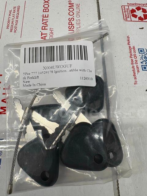 NEW 5 PACK 777 Volvo/Clark/Samsung Replacement Keys - SHIPPING ONLY - MAINE