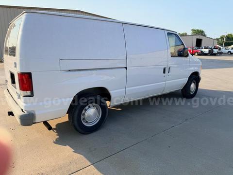 2000 Ford Econoline