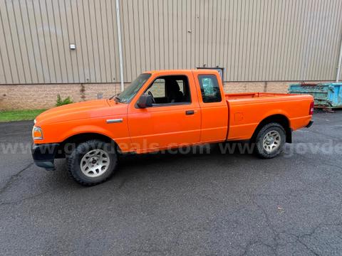 2010 Ford Ranger super cab 4-wheel drive pickup truck