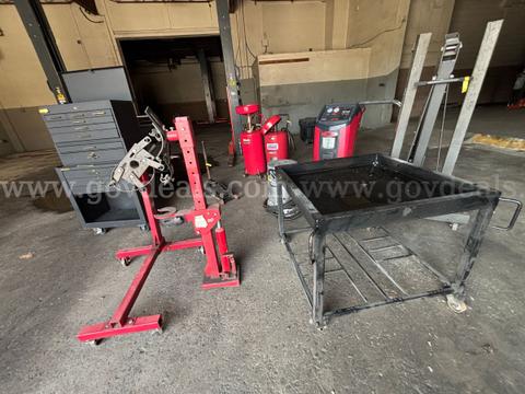 Pittsburgh Automotive Engine Hoist, Lincoln Oil Drains, MAC Tools Refrigerant Recovery Station, Engine Stand - LOT