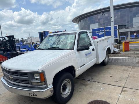 1999 Chevrolet C2500 Pickup w/ Service Bed