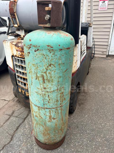 OLD PROPANE? TANK - LOCAL PICKUP - MA
