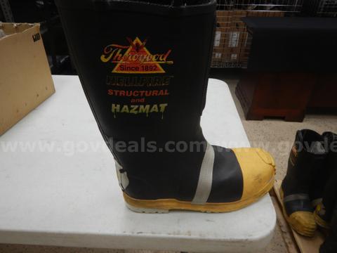 **** LOT OF THOROGOOD HELLFIRE BOOTS ****