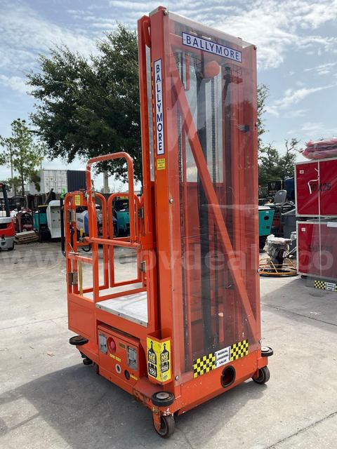 2015 BALLYMORE VERTICAL MAST MAN LIFT, MAX PLATFORM HEIGHT 12FT