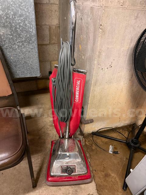 Commercial Heavy duty vacuum cleaner