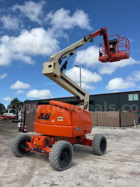 2015 JLG ARTICULATING JIB BOOM LIFT MODEL 450AJ, DIESEL