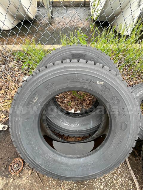 265/70R19.5 Recap Tires