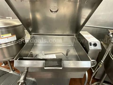 Cleveland SGL-40 Braising Pan (Tilting Skillet) – Propane