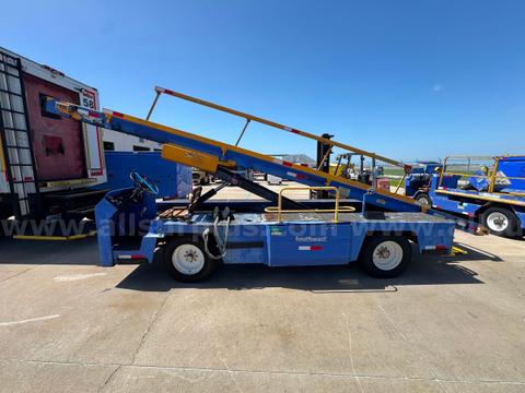 1999 Tug 660 Belt Loader