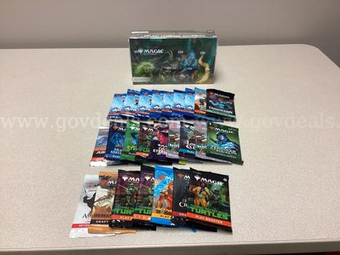 Magic the Gathering secrets Strixhaven play boosters & 25 boosters packs
