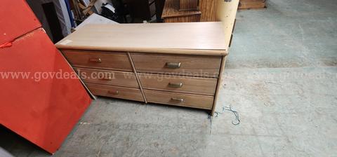 assorted dressers & metal shelving
