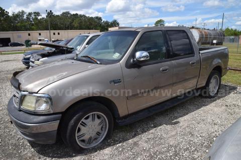 2002 Ford F-150 King Ranch SuperCrew Short Bed 2WD