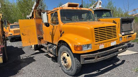 2001 International 4700 Crew Cab Utility Truck