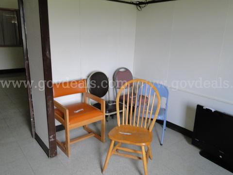 Chairs β Assorted Styles (Qty: 5)