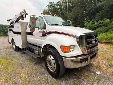 2008 Ford F-750 Service Truck