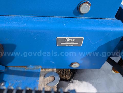 Titan HD4P-12000 Vehicle Lift