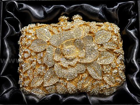 Very Rare Brand New Never Used Christal Couture Swarovski Crystal Studded Ladies Purse Please Read Description