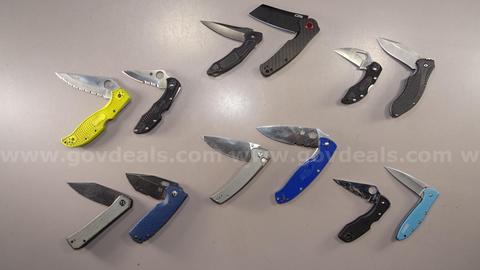 Knife Lot – Byrd, Spyderco - Shipping Fee $13
