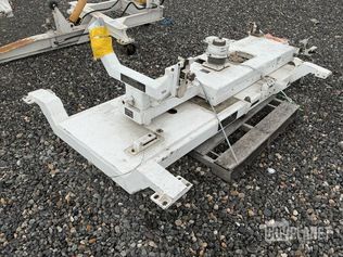 Boeing 74D800517-1001 Engine Trailer Adapter — photo 1