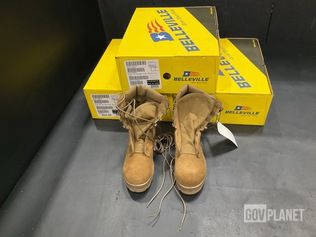 (78) Pairs of Women's Safety Boots — photo 1