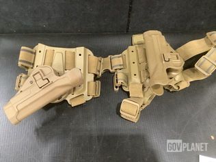 (34) Pistol Holster Carriers - photo 1